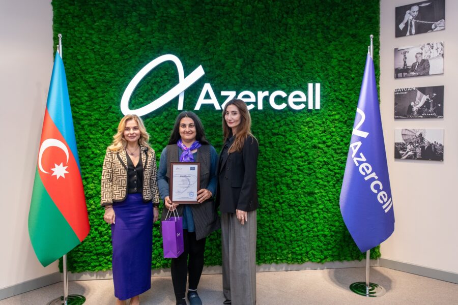 "Azercell"in jurnalistlər üçün keçirdiyi ingilis dili kursları sona çatdı - FOTOLAR