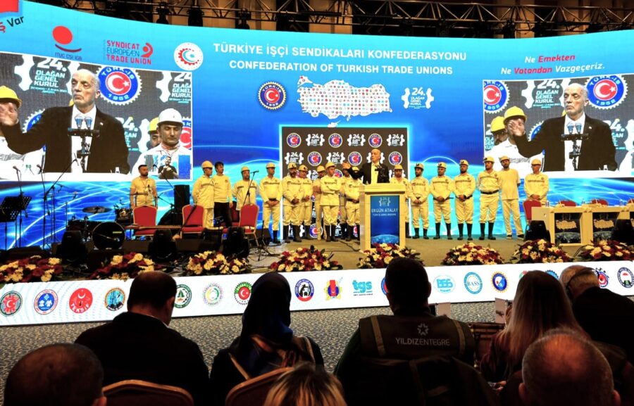 TÜRK-İŞ-nin 24-cü Qurultayının açılışı oldu - FOTOLAR