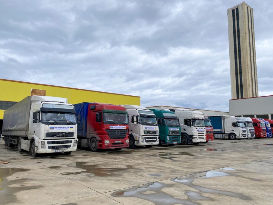 Humanitar yardımın ikinci hissəsi Ukraynaya göndərildi - FOTO