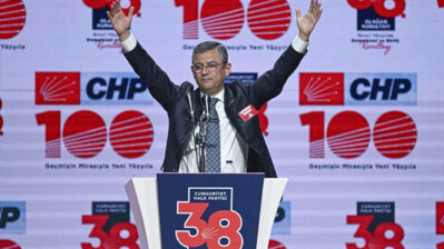 ozgur ozel chpde hancer yok hancerleyecek de kimse yok ywi5