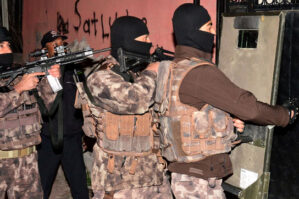 İllərdir axtarılan FETÖ üzvü saxlanıldı