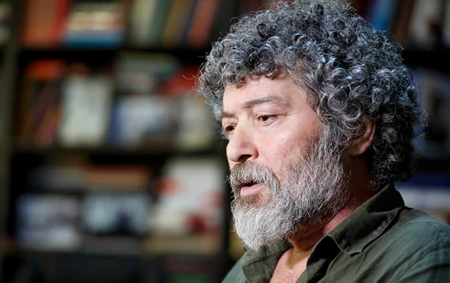 Dirçəliş Fondunun milyonluq kitabına REAKSİYA: "Müəllif Den Braundur, yoxsa?..