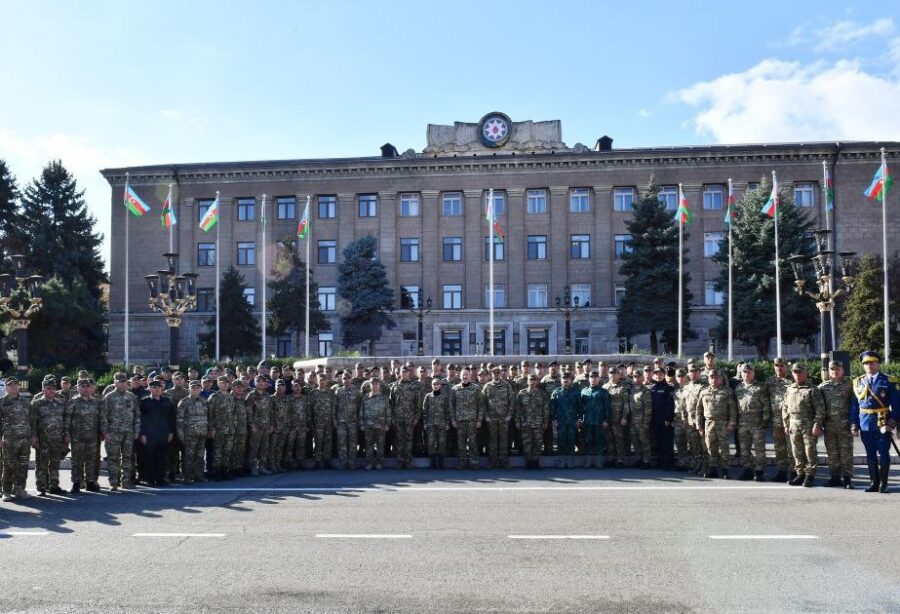 Prezident Xankəndidə hərbi paradda iştirak etdi - YENİLƏNİB