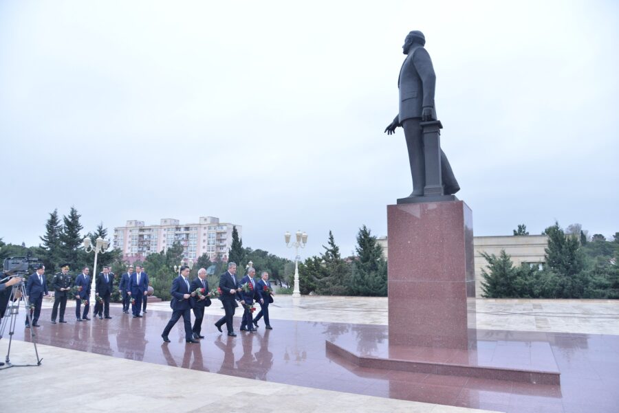 Qaradağda “Qəlblərdə yaşayan Lider” mövzusunda tədbir keçirildi - FOTOLAR