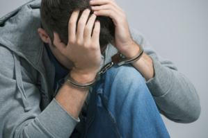 Azərbaycanda yeniyetmələrin törətdikləri cinayətlərin sayı - VİDEO