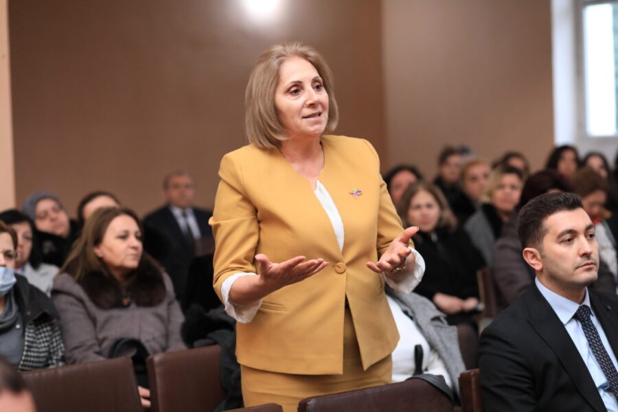 Niyazi Bayramov qəsəbə sakinlərinin müraciətlərini dinlədi - FOTOLAR