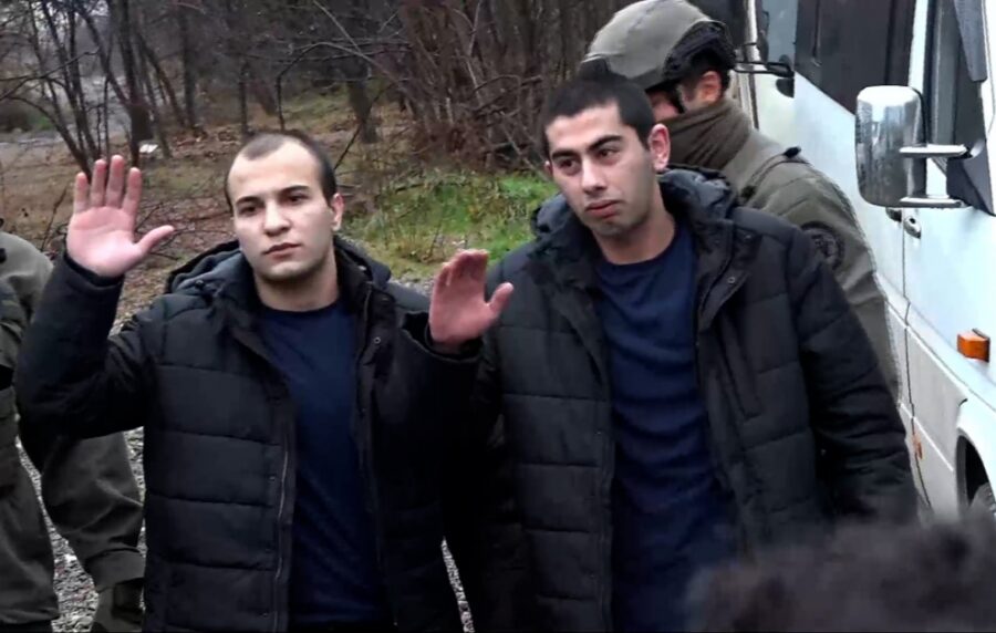 Aqşin və Hüseynə hərbi ekspertdən sərt sözlər – “Çox dərinə getməsinlər”