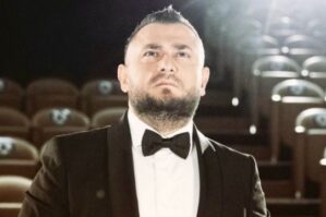 Müsəlman olmadığını deyən Muraddan AÇIQLAMA