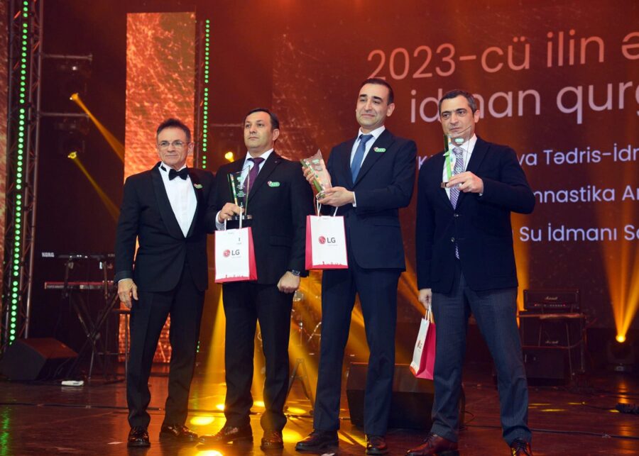 Avarçəkmə Federasiyası het-trik etdi - FOTOLAR