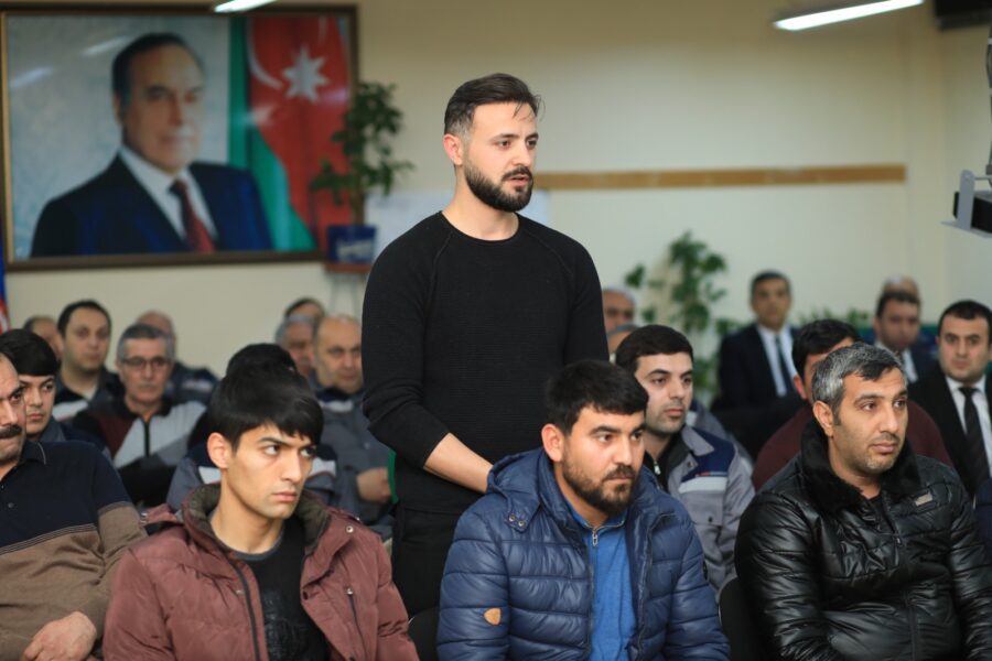 Niyazi Bayramov sakinlərlə növbəti səyyar görüş keçirdi - FOTOLAR