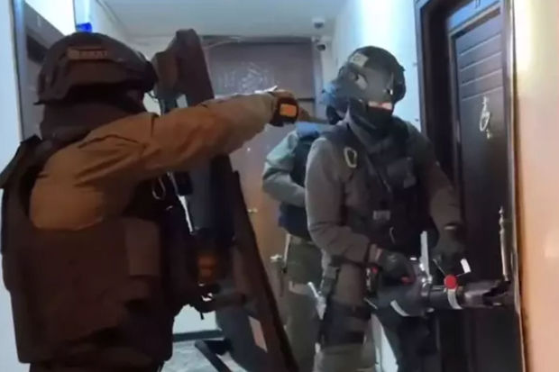 Türkiyədə Sinaqoq və kilsələrə hücuma hazırlaşan 32 terrorçu ələ keçirildi - FOTO