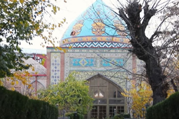 AzTV İrəvanı dəhşətə gətirən görüntülər yaydı - VİDEO 1 AzTV İrəvanı dəhşətə gətirən görüntülər yaydı - VİDEO