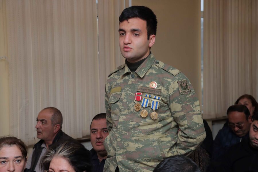 Niyazi Bayramov sakinlərin müraciətlərini dinlədi - FOTOLAR