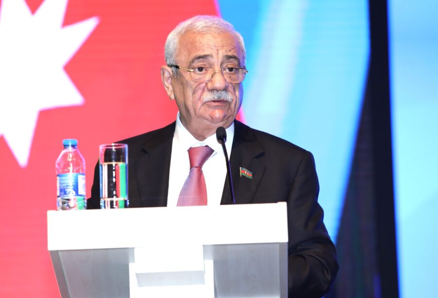 AHİK-in növbədənkənar VI Qurultayı keçirildi - FOTOLAR