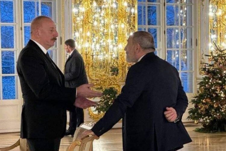 Liderlərin ayaqüstü görüşünün açması: nələr gözlənilir?