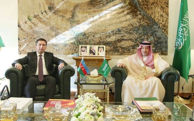 Ər-Riyada İrəvanla sülh təşəbbüsləri barədə məlumat verildi - FOTO 1 Ər-Riyada İrəvanla sülh təşəbbüsləri barədə məlumat verildi - FOTO