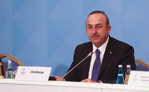 Çavuşoğlu və Ərsoy təltif edildi