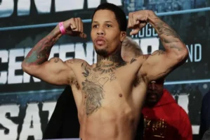 Məşhur boksçu İslamı qəbul etdi, adını dəyişdi