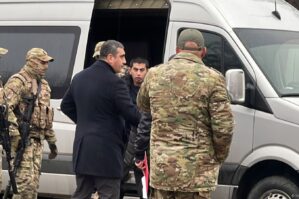 Ermənilər bundan danışır: əsir dəyişimində diqqətdən qaçan detal - VİDEO