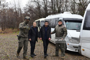 Azad edilən hərbçilərimiz danışdı - VİDEO