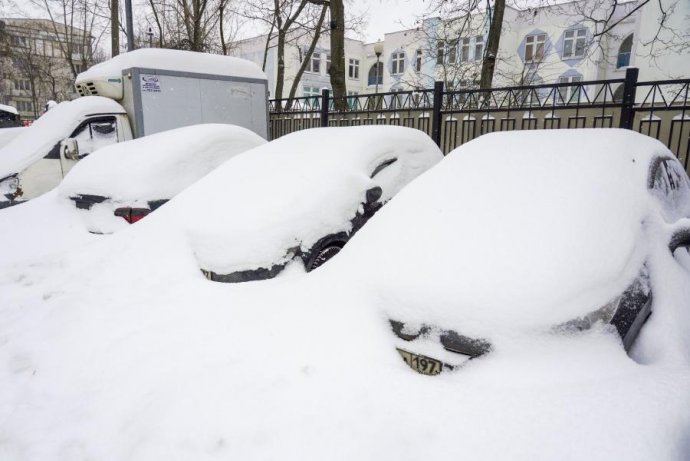 Bu ölkədə son 42 ilin ən güclü qarı yağıb