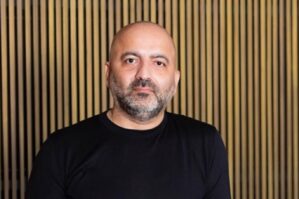 Ağadadaş Ağayevin baltası Mənsimovun əmisi qızına dəyibmiş