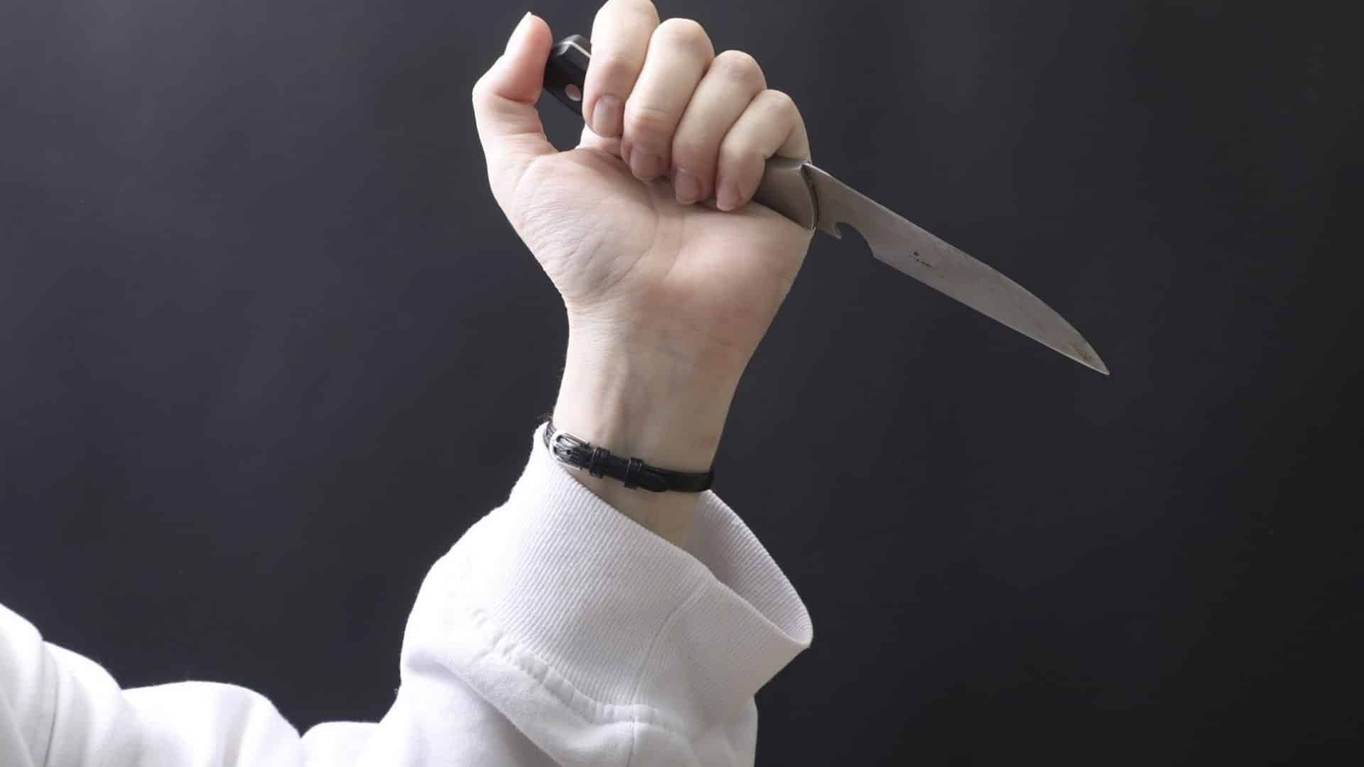 Məktəbdə övladına xəsarət yetirməyə cəhd edən 22 yaşlı qadınla bağlı yeni xəbər - TƏFƏRRÜAT / VİDEO