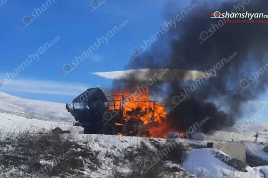 Zəngəzurda rus hərbçilərinin maşını yanıb? - FOTO