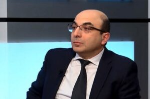 Zəngəzuru qorumağını yeganə yolu budur - Erməni politoloq