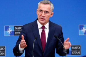 Stoltenberq: "Rusiya və ruslar böyük siyasi təcrid vəziyyətindədir"