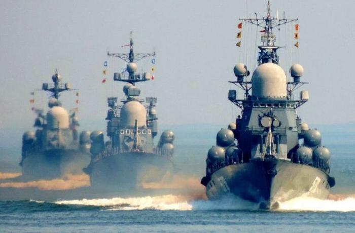 Abxaziyadakı hərbi baza vurulacaq - Savaş böyüyür