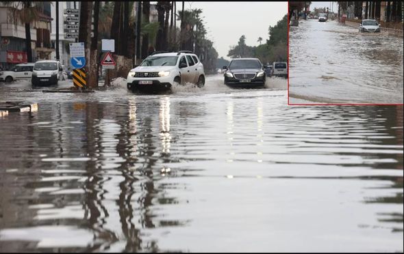 Hatayda yollar, evlər və iş yerləri su altında qaldı - FOTO