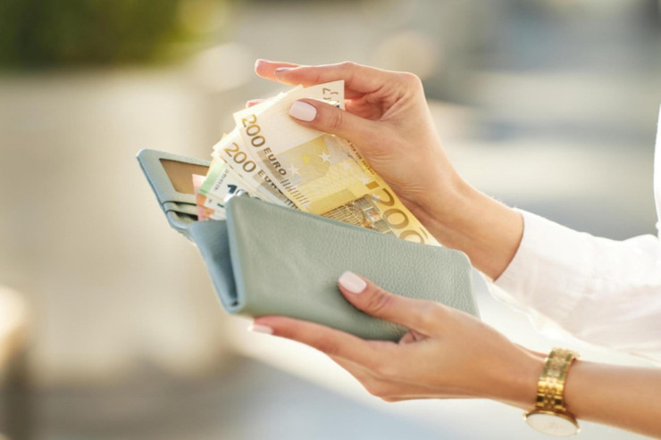 Yanvarda varlanacaq BÜRCLƏR: Bəxti gətirəcəklərin siyahısında kimlər var?