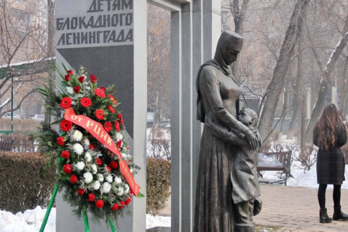 İrəvanda abidənin təhqir olunmasına görə cinayət işi açıldı