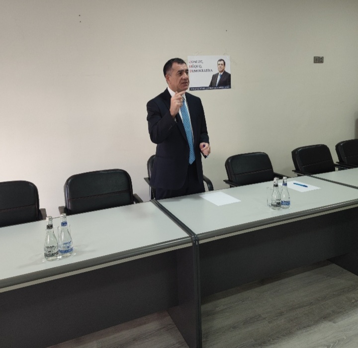 Prezidentliyə namizəd Qüdrət Həsənquliyev Xətai rayonunda seçicilərlə görüşdü - FOTO