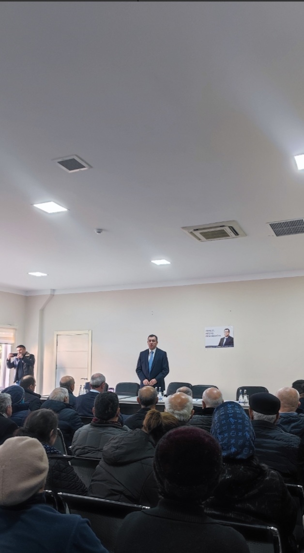 Prezidentliyə namizəd Qüdrət Həsənquliyev Xətai rayonunda seçicilərlə görüşdü - FOTO