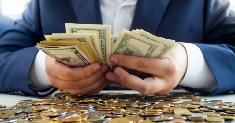 Əvvəl biz göndərirdik, indi onlar - Qonşudan gələn milyonların sirri
