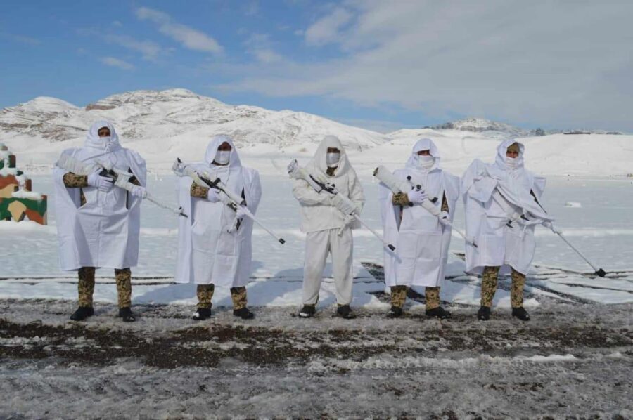 Xüsusi təyinatlılarımız "düşmən"i məhv etdi - FOTOLAR