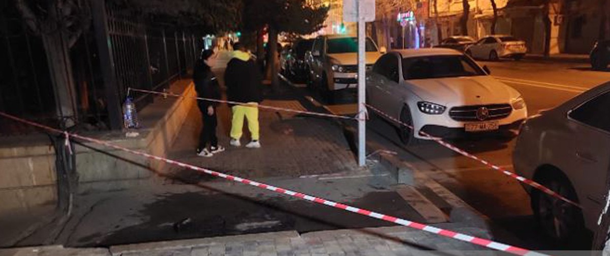 Vəkilin özünü yandırdığı yerdən - Görüntülər