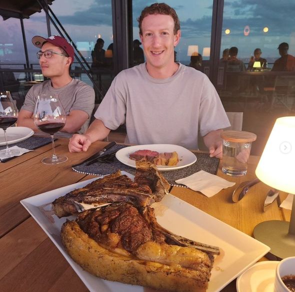 Zukerberq mal-qara yetişdirəcək, heyvanlara pivə içirdəcək - FOTO