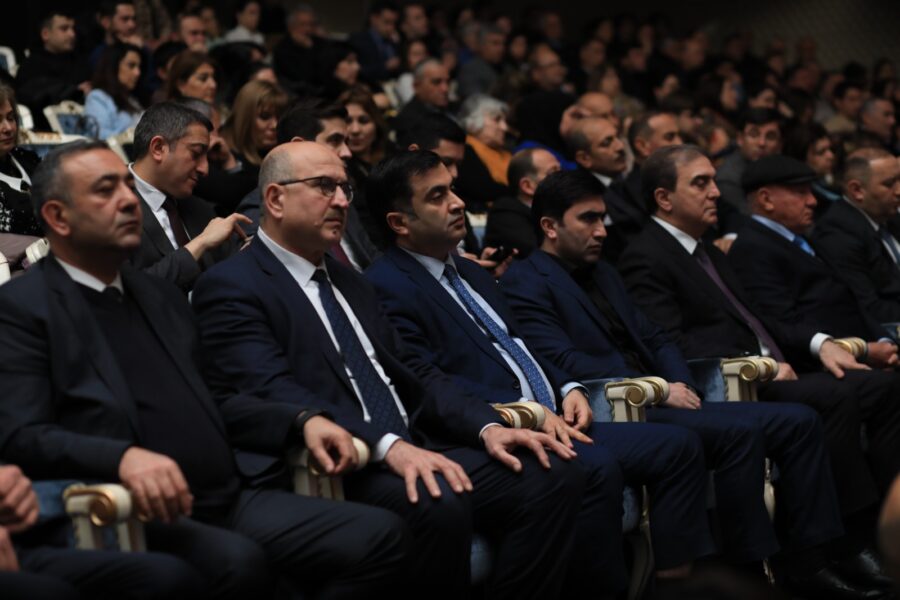 Xalq artisti Gəncədə konsert proqramı ilə çıxış etdi - FOTOLAR