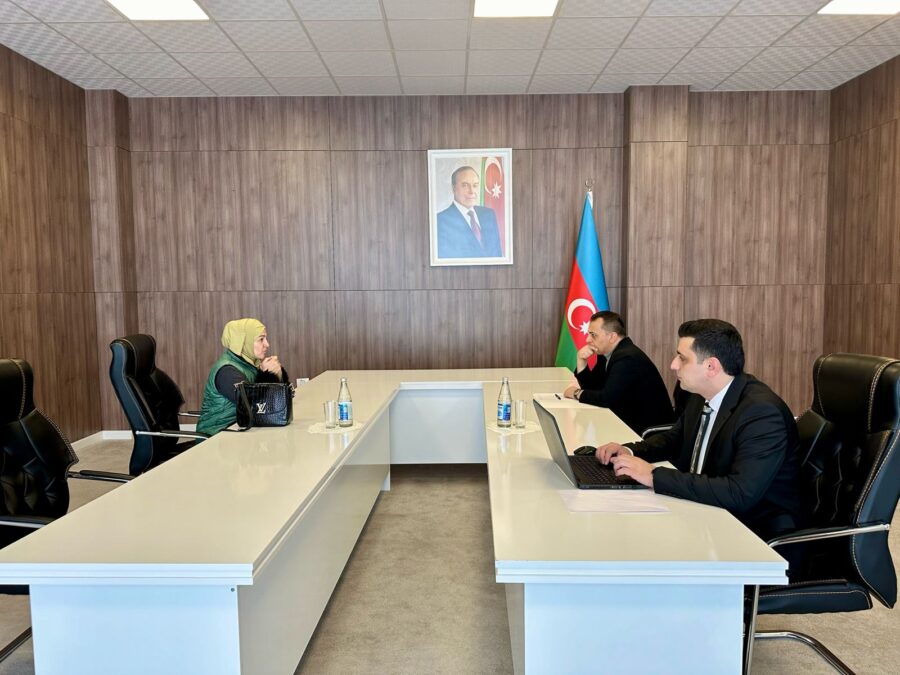 Vüqar İskəndərov vətəndaşları qəbul etdi - FOTO