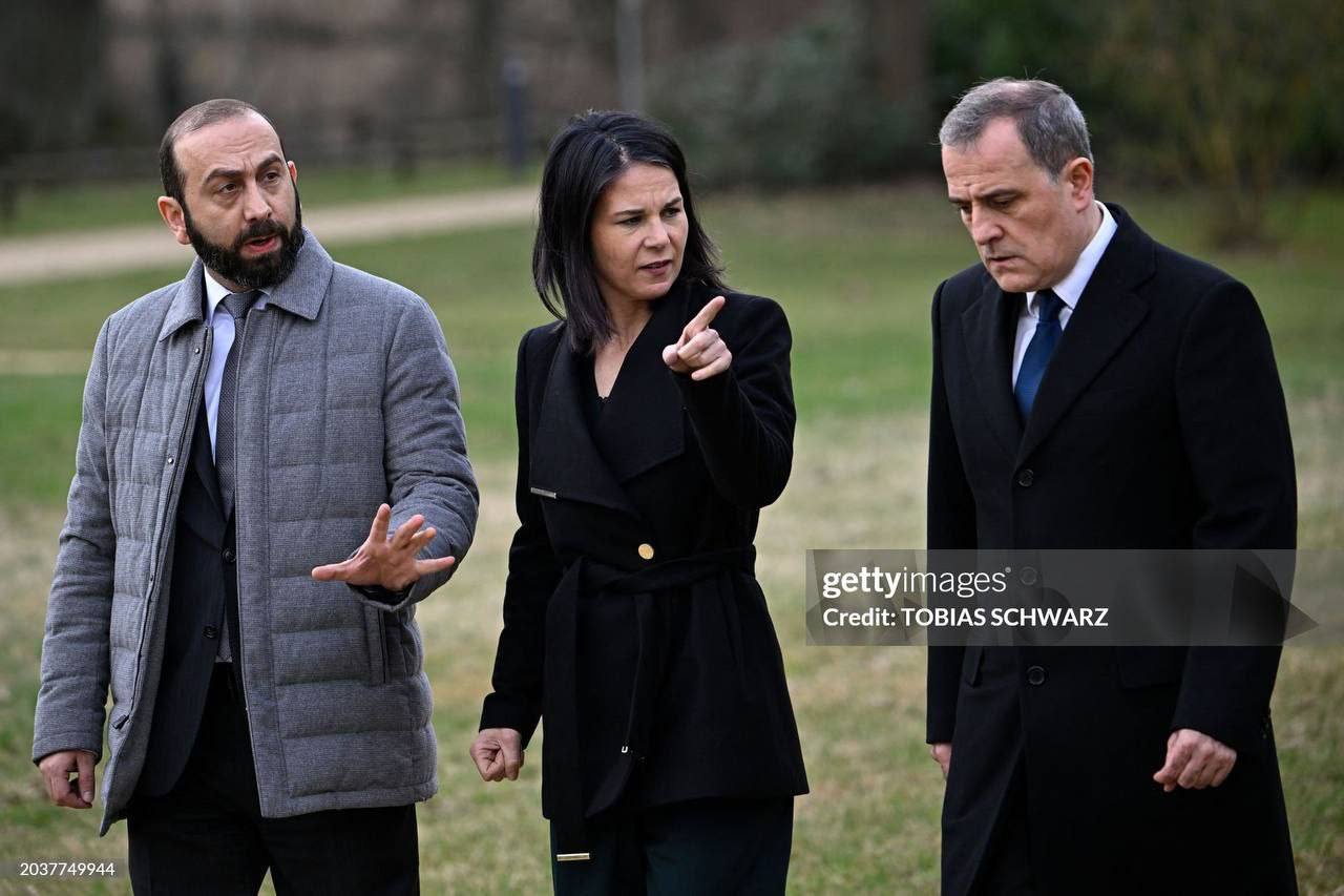 Ceyhun Bayramov, Berbok və Mirzoyanın gəzintisi… - VİDEO