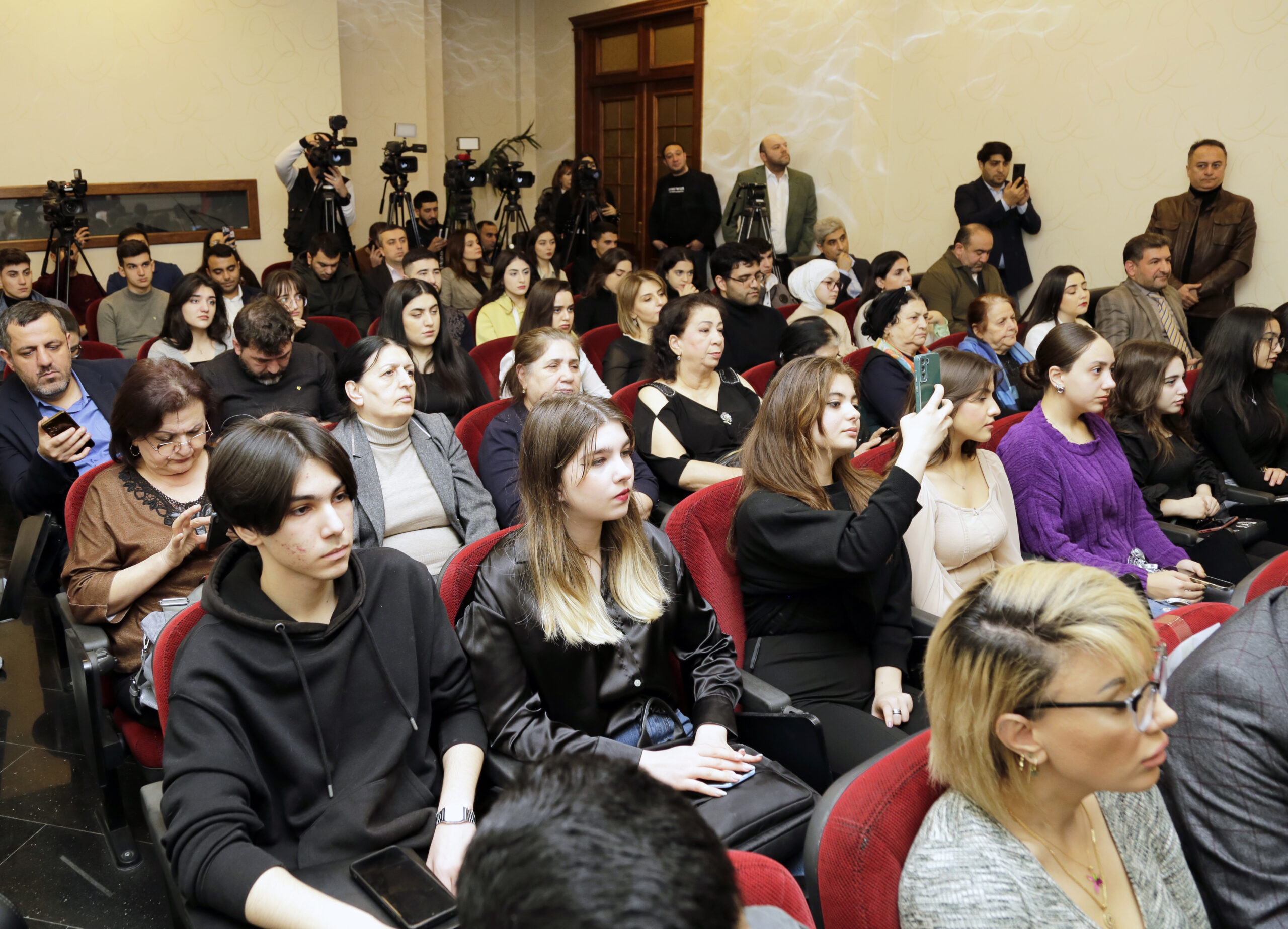 "Türkiyədə Qərbi Azərbaycan izləri" sənədli filmi təqdim olundu - FOTOLAR