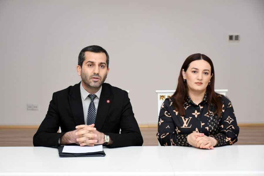 Adil Kərimli vətəndaşların müraciətlərini dinlədi - FOTOLAR