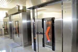 Hərbi hissələrimizdə çörəkbişirmə sexləri yaradılır