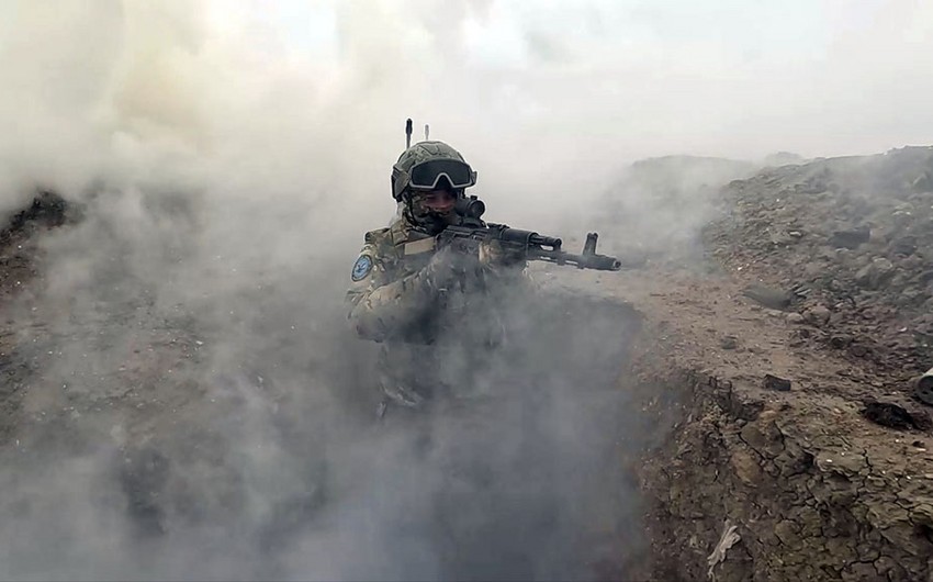 Dəniz xüsusi təyinatlıları "düşmən"in müşahidə məntəqələrini sıradan çıxardı - VİDEO