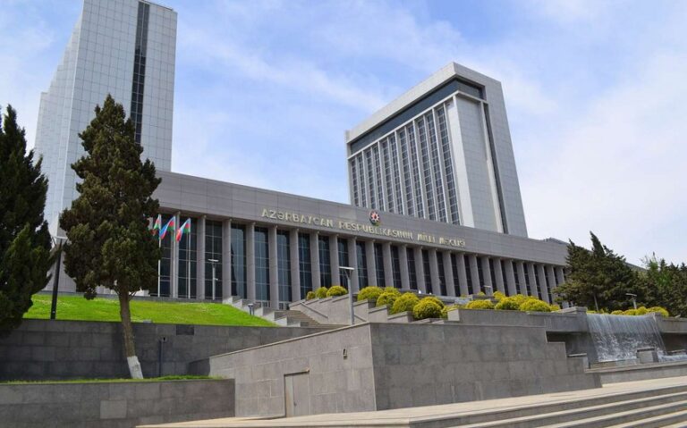 Milli Məclisdə beynəlxalq parlament konfransı keçirildi