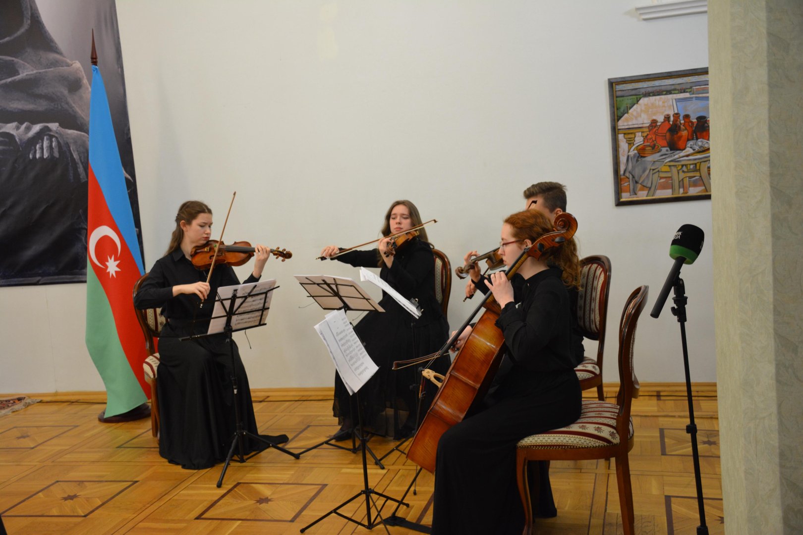 Moskvada Xocalı soyqırımı qurbanlarının xatirəsi anıldı - FOTOLAR