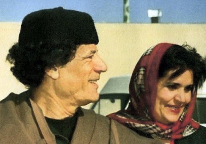 qeddafinin arvadi